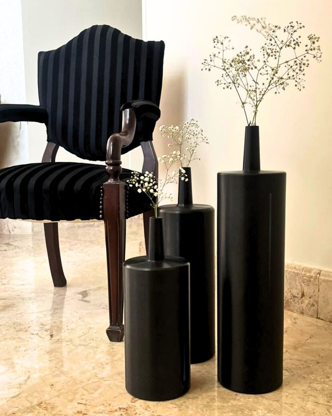 Narrow Pointed Vase