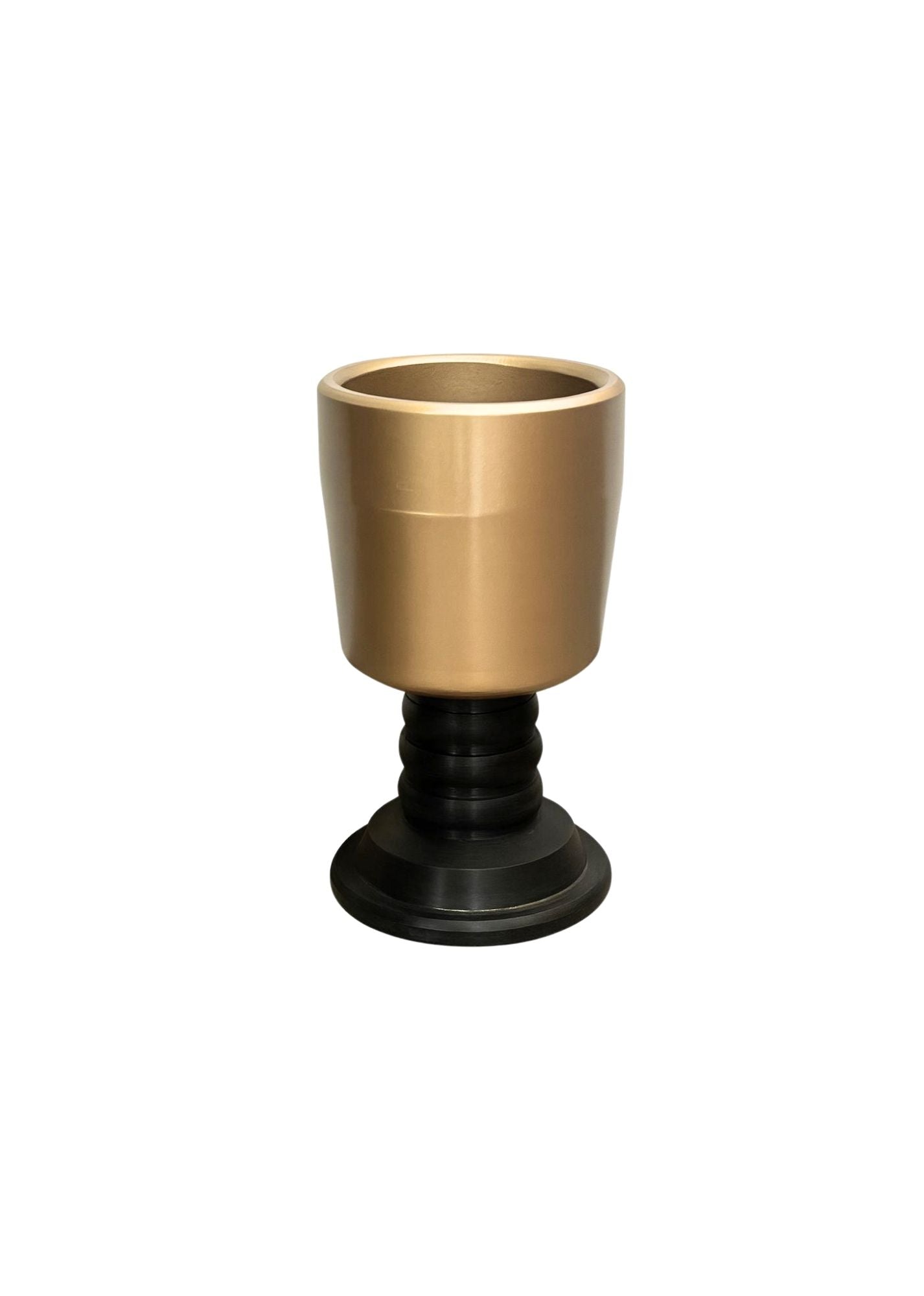 Two Tone Victory Vase